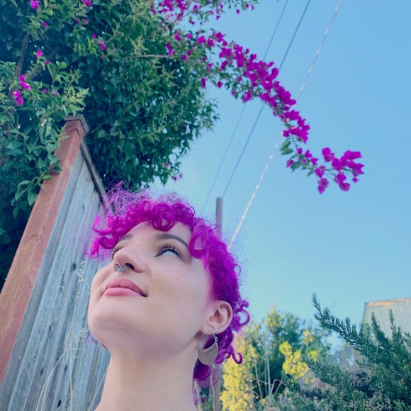 Meet Lydia Claire of Clairevoyance Threads - Picture 11 of 17